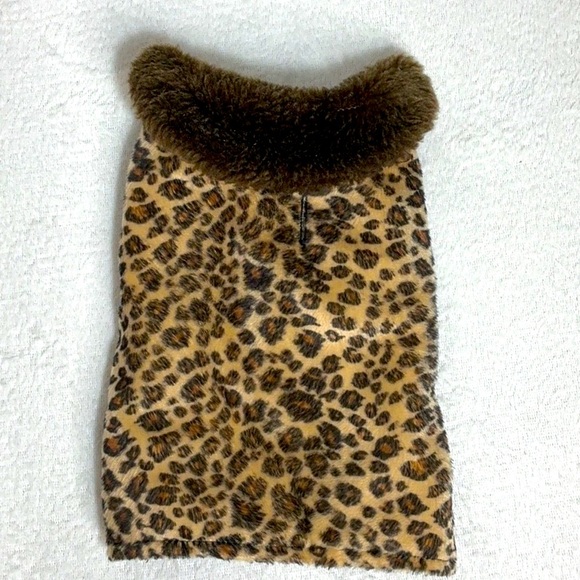 Leopard Print Dog Coat with Faux Fur Collar - Picture 5 of 8